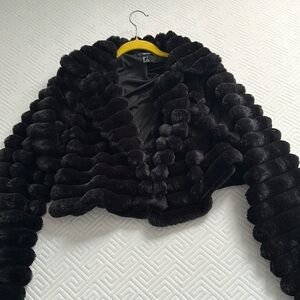 black teddy bubble jacket size L never worn